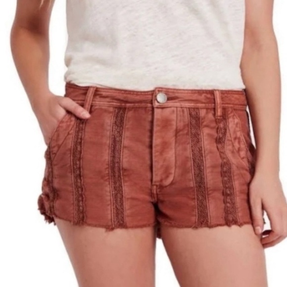 Free People Great Expectations Lace Cutout Shorts Women’s 2 Mauve Pink - Picture 1 of 9